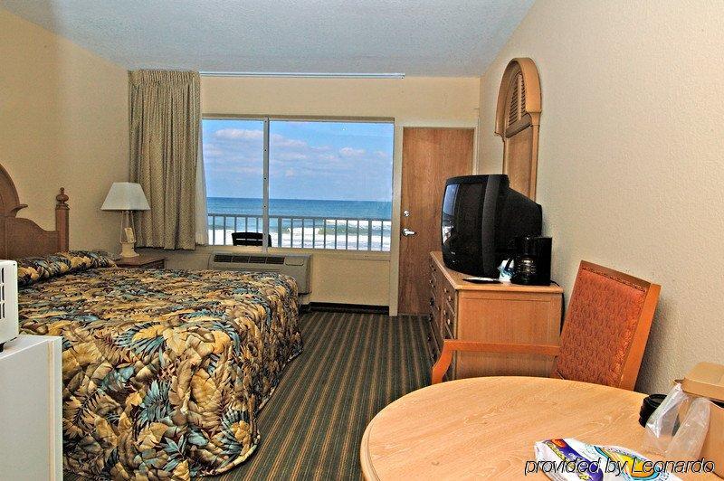 Quality Inn Daytona Beach Oceanfront Rum bild
